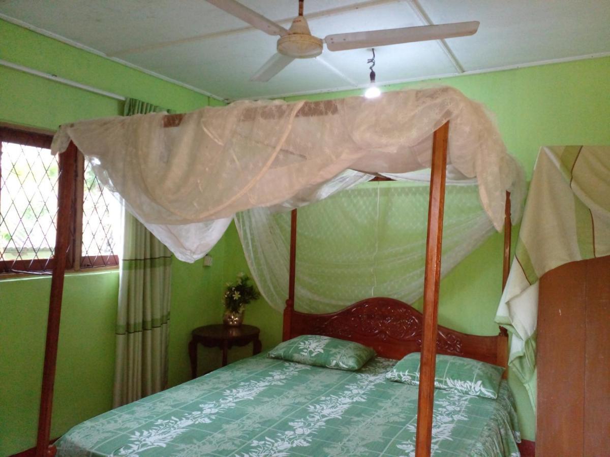 Apartament Pradeepa House Unawatuna Zewnętrze zdjęcie